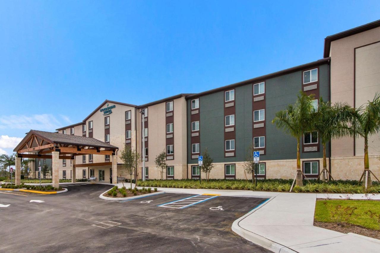 Woodspring Suites Tamarac Bagian luar foto