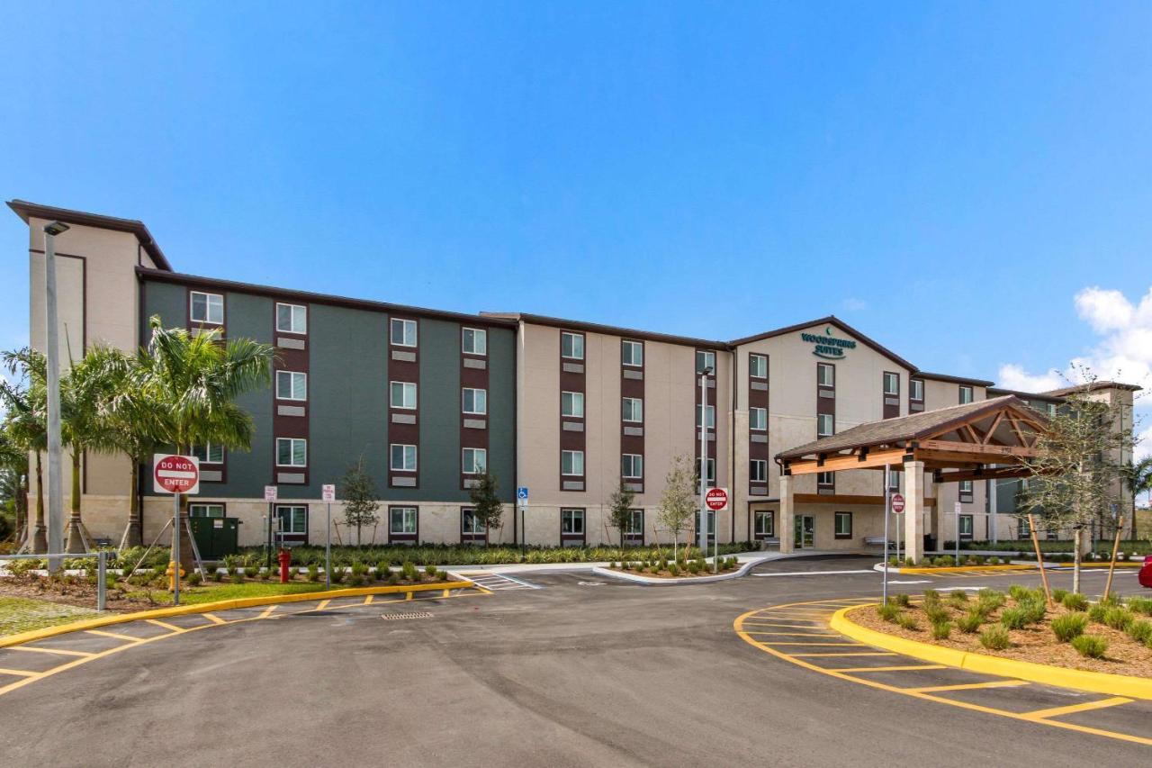Woodspring Suites Tamarac Bagian luar foto
