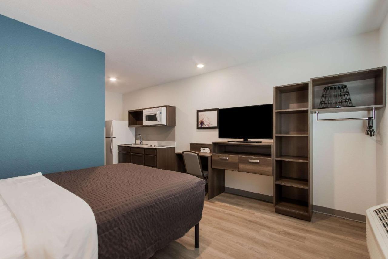 Woodspring Suites Tamarac Bagian luar foto
